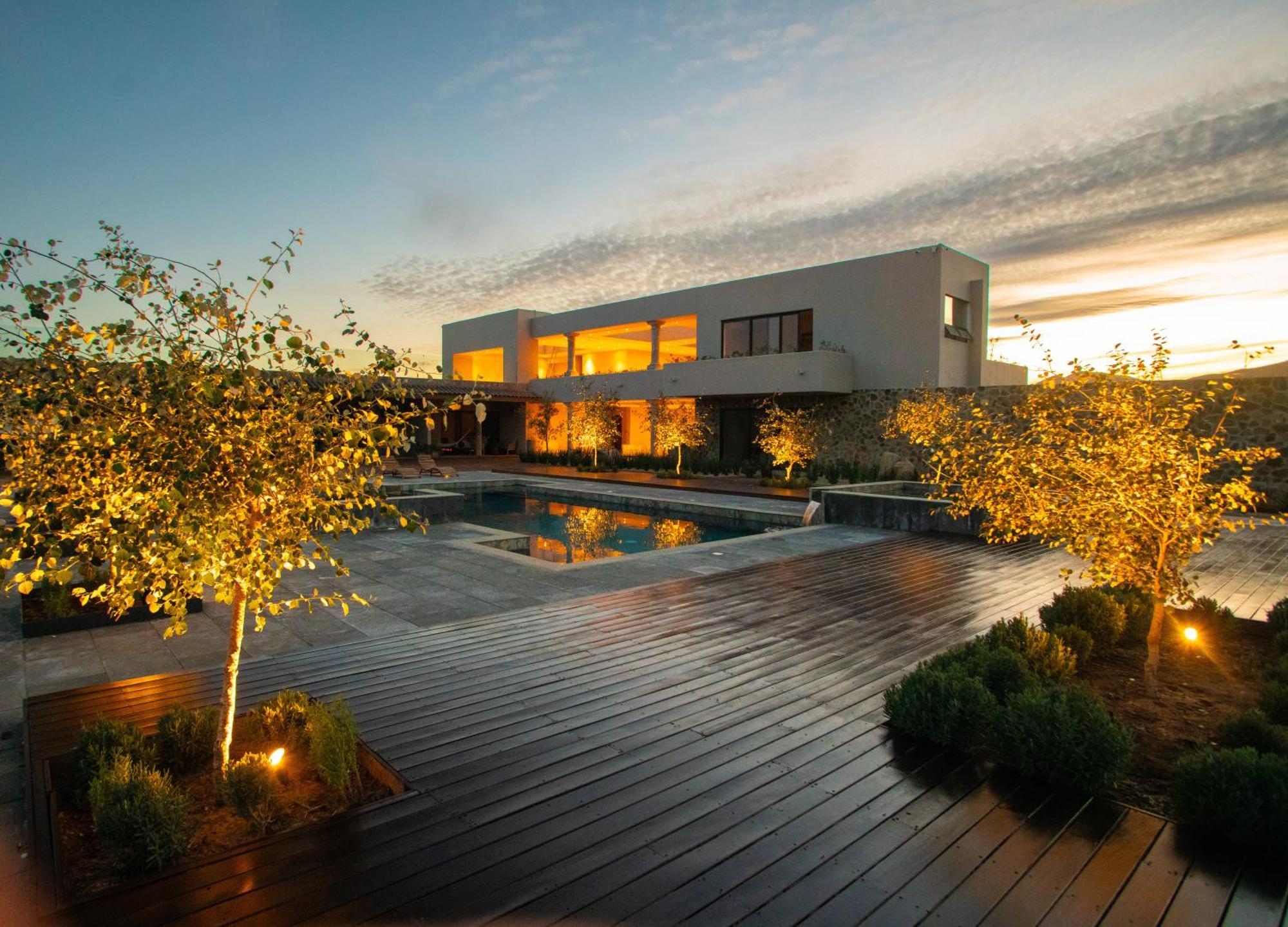 Hotel Flores De Sal-Valle De Guadalupe Exterior photo