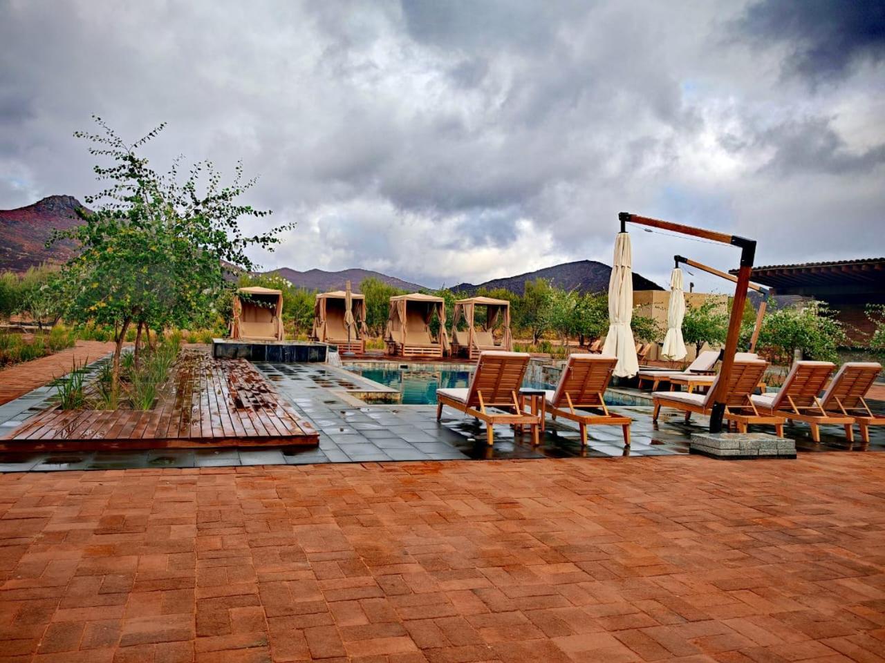 Hotel Flores De Sal-Valle De Guadalupe Exterior photo