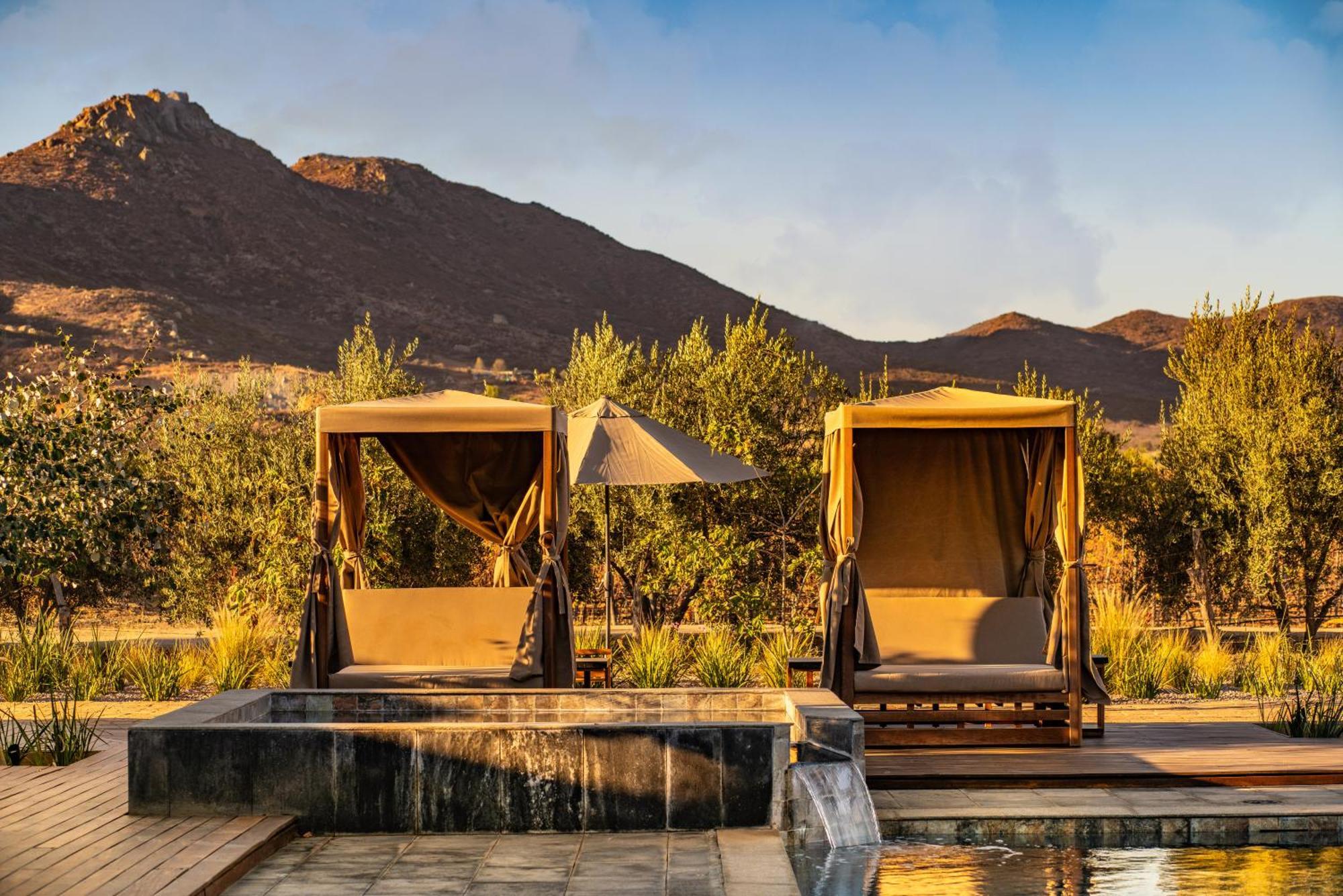 Hotel Flores De Sal-Valle De Guadalupe Exterior photo