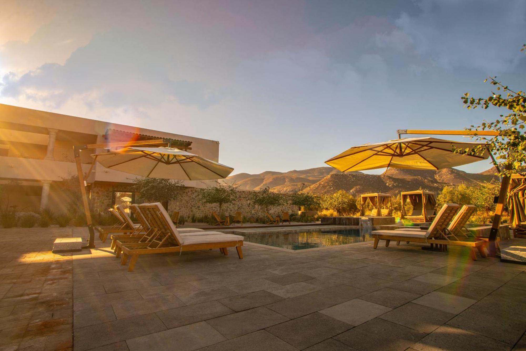 Hotel Flores De Sal-Valle De Guadalupe Exterior photo