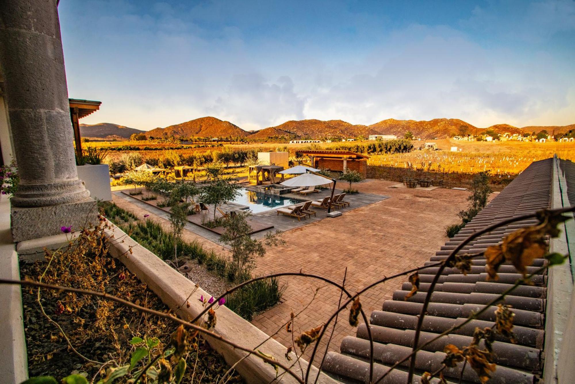 Hotel Flores De Sal-Valle De Guadalupe Exterior photo