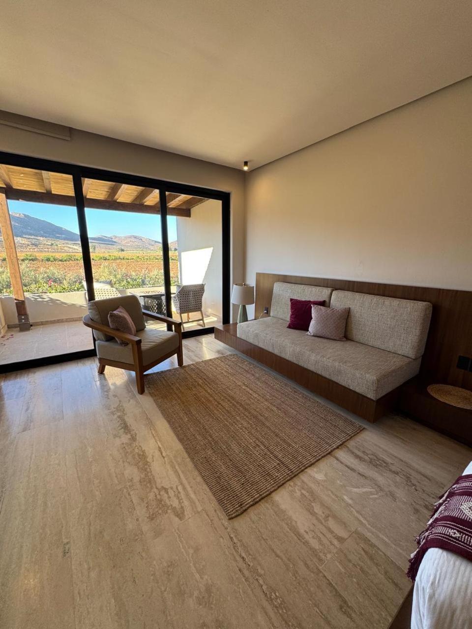 Hotel Flores De Sal-Valle De Guadalupe Exterior photo